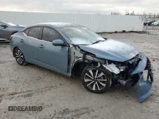 2024 Nissan Sentra SV z VIN 3N1AB8CV3RY389761, wystawiony jako Copart lot #81588324 z przebiegiem Nie podano mil oraz Nie do naprawy • Non repairable. Historia ofert i sprzedaży dostępna na DreamBid. Obrazek 4.