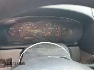2001 Nissan Xterra XE z VIN 5N1ED28T51C540394, wystawiony jako Copart lot #51188335 z przebiegiem 143 394 mil mil oraz Nie do naprawy • Non repairable. Historia ofert i sprzedaży dostępna na DreamBid. Obrazek 9.