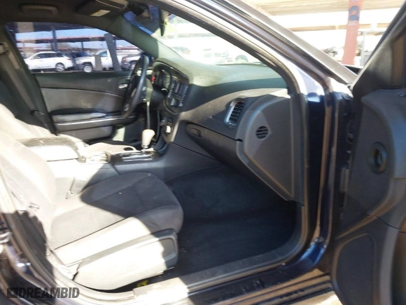 2012 Dodge Charger SE with VIN 2C3CDXBG0CH117487, listed as a IAAI auction lot 41640710 with 183,541 mi miles. Bid and sale history available at carsss.com. Image 5.