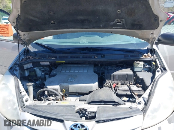 2008 Toyota Sienna CE with VIN 5TDZK23C28S143477, listed as a IAAI auction lot 41930860 with 301,391 mi miles and . Bid and sale history available at carsss.com. Image 10.