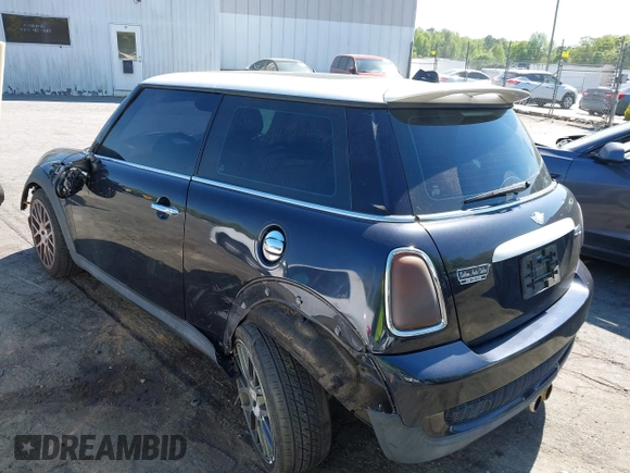 2009 MINI Hardtop S with VIN WMWMF73509TW82466, listed as a IAAI auction lot 42056740 with 113,755 mi miles and . Bid and sale history available at DreamBid. Image 3.
