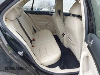 2010 Volkswagen Jetta Limited Edition with VIN 3VWRZ7AJ5AM015232, listed as a IAAI auction lot 42784607 with Not provided miles and . Bid and sale history available at DreamBid. Image 8.
