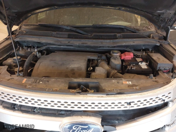 2014 Ford Explorer XLT with VIN 1FM5K8D81EGB57934, listed as a IAAI auction lot 41755203 with 138,265 mi miles. Bid and sale history available at carsss.com. Image 10.