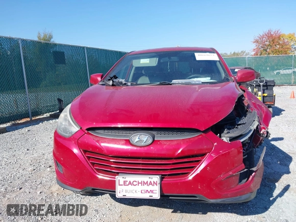 2015 Hyundai Tucson GLS with VIN KM8JT3AF9FU111854, listed as a IAAI auction lot 40669653 with 131,129 mi miles and . Bid and sale history available at DreamBid. Image 12.