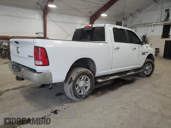 2018 Ram 2500 SLT z VIN 3C6TR5DT3JG411238, wystawiony jako Copart lot #47353895 z przebiegiem 127 544 mil mil oraz Szkoda całkowita • Salvage title. Historia ofert i sprzedaży dostępna na DreamBid. Obrazek 3.