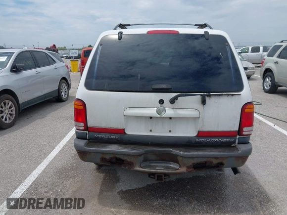 1999 Mercury Mountaineer z VIN 4M2ZU55P7XUJ19627, wystawiony jako IAAI lot #42351787 z przebiegiem 288 736 mil mil oraz . Historia ofert i sprzedaży dostępna na DreamBid. Obrazek 13.