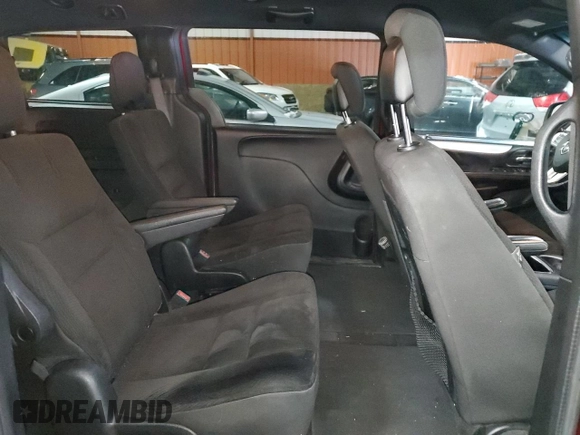 2017 Dodge Grand Caravan SE Plus z VIN 2C4RDGBG6HR881559, wystawiony jako Copart lot #80655894 z przebiegiem 188 112 mil mil oraz Czysty tytuł • Clean title. Historia ofert i sprzedaży dostępna na DreamBid. Obrazek 11.