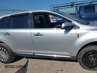 2012 Lincoln MKX with VIN 2LMDJ6JK3CBL08185, listed as a IAAI auction lot 42079548 with 321,452 mi miles and . Bid and sale history available at DreamBid. Image 13.