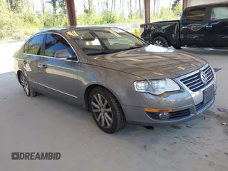 2006 Volkswagen Passat 3.6L V6 z VIN WVWDU73C16P152339, wystawiony jako IAAI lot #42194918 z przebiegiem 167 399 mil mil oraz . Historia ofert i sprzedaży dostępna na DreamBid. Obrazek 1.