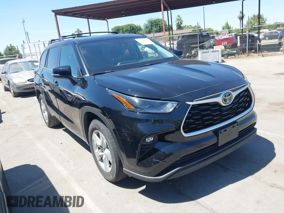 2021 Toyota Highlander L with VIN 5TDZZRAH9MS053319, listed as a IAAI auction lot 42478652 with 48,687 mi miles and . Bid and sale history available at DreamBid. Image 1.
