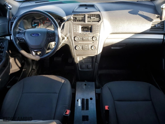 2016 Ford Utility Police Interceptor with VIN 1FM5K8AT5GGA78598, listed as a Copart auction lot 86807164 with 133,931 mi miles and Clean Title. Bid and sale history available at carsss.com. Image 8.