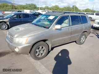 2007 Toyota Highlander with VIN JTEGD21A770159397, listed as a IAAI auction lot 41268522 with 149,881 mi miles. Bid and sale history available at carsss.com. Image 2.
