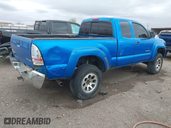 2006 Toyota Tacoma with VIN 5TEUU42N46Z183840, listed as a IAAI auction lot 41805575 with 219,764 mi miles. Bid and sale history available at carsss.com. Image 4.