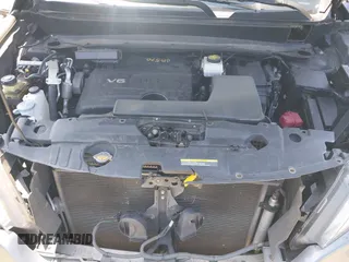 2018 Nissan Pathfinder SV z VIN 5N1DR2MM3JC669486, wystawiony jako IAAI lot #42419913 z przebiegiem 115 408 mil mil oraz . Historia ofert i sprzedaży dostępna na DreamBid. Obrazek 10.