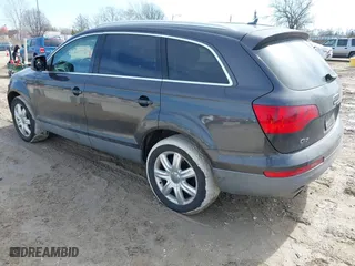 2007 Audi Q7 Premium with VIN WA1BV74L37D046989, listed as a IAAI auction lot 41767091 with 145,294 mi miles. Bid and sale history available at carsss.com. Image 3.