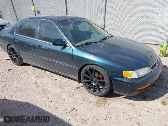 1997 Honda Accord EX z VIN 1HGCD5565VA024907, wystawiony jako IAAI lot #41797909 z przebiegiem 209 738 mil mil oraz . Historia ofert i sprzedaży dostępna na DreamBid. Obrazek 1.