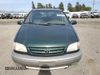 2002 Toyota Sienna LE с VIN 4T3ZF13C32U501321, выставлен на аукционе Copart как лот 57524875 с пробегом 241 795 миль миль и Списание • Salvage title. История ставок и продаж доступна на DreamBid. Изображение 5.