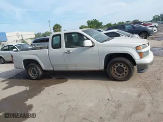 2012 Chevrolet Colorado Work Truck with VIN 1GCESBF90C8142937, listed as a IAAI auction lot 42088633 with 186,515 mi miles. Bid and sale history available at carsss.com. Image 13.