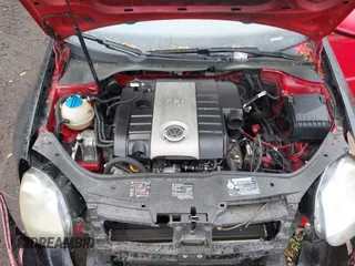 2006 Volkswagen GTI z VIN WVWFV71K16W067412, wystawiony jako IAAI lot #42198640 z przebiegiem 173 024 mil mil oraz . Historia ofert i sprzedaży dostępna na DreamBid. Obrazek 10.