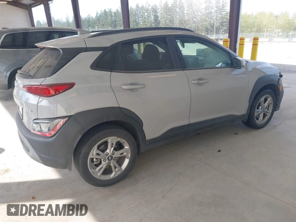 2022 Hyundai Kona SEL with VIN KM8K6CAB9NU920584, listed as a IAAI auction lot 42028170 with Not Provided miles and . Bid and sale history available at DreamBid. Image 4.
