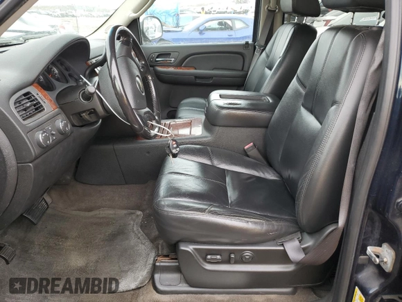 2008 Chevrolet Avalanche LT w/3LT with VIN 3GNFK12388G157792, listed as a Copart auction lot 42905525 with 336,462 mi miles and Clean Title. Bid and sale history available at carsss.com. Image 7.