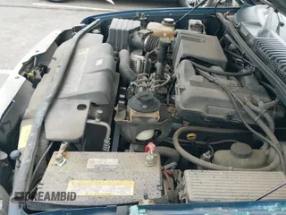 2003 Ford Explorer XLT with VIN 1FMZU73K13UB44280, listed as a IAAI auction lot 42615638 with 92,087 mi miles and . Bid and sale history available at DreamBid. Image 19.