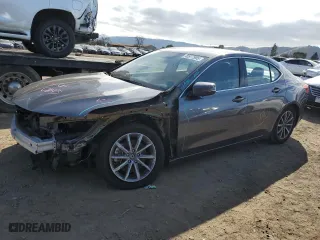 2018 Acura TLX with VIN 19UUB1F31JA001013, listed as a Copart auction lot 45977905 with 62,774 mi miles and Salvage Title. Bid and sale history available at carsss.com. Image 1.