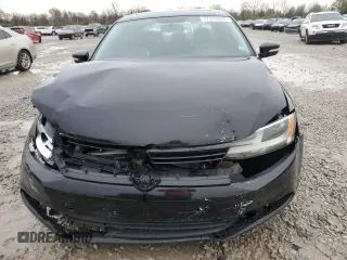 2012 Volkswagen Jetta SE with VIN 3VWDX7AJ9CM417564, listed as a Copart auction lot 77314634 with 235,196 mi miles and Salvage title. Bid and sale history available at DreamBid. Image 5.