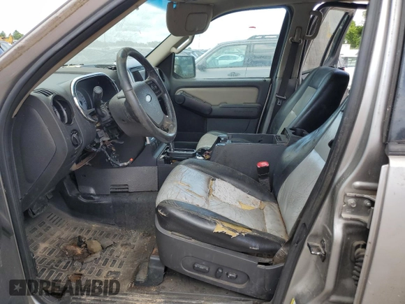2008 Ford Explorer Sport Trac Limited with VIN 1FMEU33E68UA23141, listed as a Copart auction lot 61251835 with Not provided miles and Clean title. Bid and sale history available at DreamBid. Image 7.