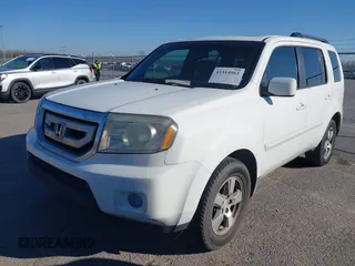 2011 Honda Pilot EX-L with VIN 5FNYF3H71BB002851, listed as a IAAI auction lot 41514961 with 150,154 mi miles and . Bid and sale history available at DreamBid. Image 17.
