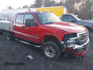 2004 GMC Sierra 2500HD SLE z VIN 1GTHK23124F170439, wystawiony jako IAAI lot #41622126 z przebiegiem 182 532 mil mil oraz . Historia ofert i sprzedaży dostępna na DreamBid. Obrazek 1.