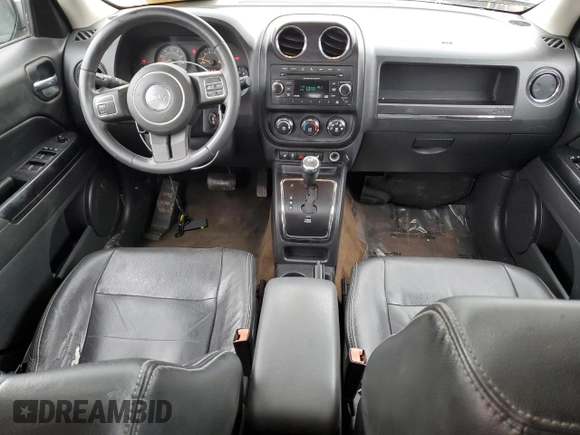 2014 Jeep Patriot Latitude with VIN 1C4NJPFA2ED853737, listed as a Copart auction lot 47800645 with 97,613 mi miles and Salvage Title. Bid and sale history available at carsss.com. Image 8.