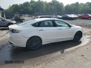 2013 Ford Fusion SE с VIN 3FA6P0HR0DR116142, выставлен на аукционе Copart как лот 59493755 с пробегом 121 705 миль миль и Списание • Salvage title. История ставок и продаж доступна на DreamBid. Изображение 3.