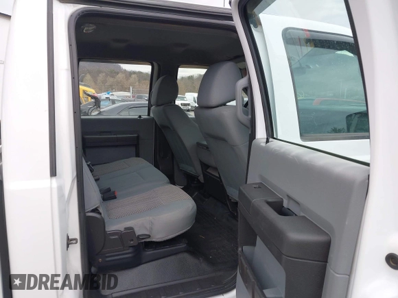 2016 Ford F-250 Lariat with VIN 1FT7W2B63GEC86790, listed as a IAAI auction lot 41917887 with 112,179 mi miles and . Bid and sale history available at DreamBid. Image 8.