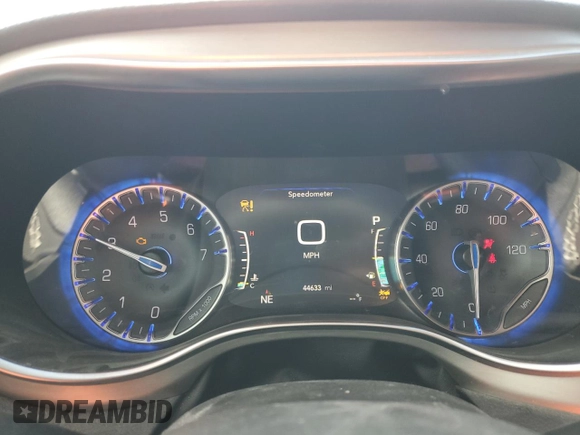 2023 Chrysler Pacifica Limited with VIN 2C4RC3GG7PR593178, listed as a Copart auction lot 54371325 with 44,633 mi miles and Salvage title. Bid and sale history available at DreamBid. Image 9.