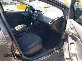 2018 Ford Focus Titanium with VIN 1FADP3N28JL232120, listed as a IAAI auction lot 42544070 with 28,661 mi miles and . Bid and sale history available at DreamBid. Image 5.