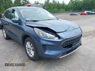 2020 Ford Escape SE z VIN 1FMCU9G6XLUC68241, wystawiony jako IAAI lot #42445888 z przebiegiem 39 712 mil mil oraz . Historia ofert i sprzedaży dostępna na DreamBid. Obrazek 6.
