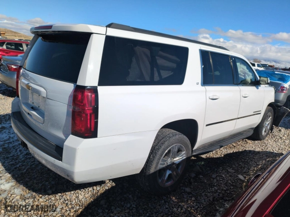 2017 Chevrolet Suburban LT with VIN 1GNSKHKCXHR168140, listed as a Copart auction lot 44464985 with 114,370 mi miles and Salvage Title. Bid and sale history available at carsss.com. Image 3.