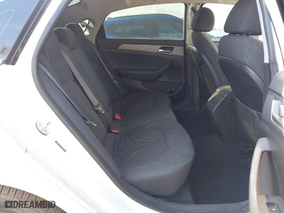 2019 Hyundai Sonata SE with VIN 5NPE24AF3KH738066, listed as a IAAI auction lot 41568251 with 100,688 mi miles. Bid and sale history available at carsss.com. Image 8.