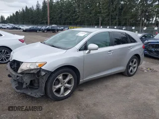2009 Toyota Venza with VIN 4T3ZK11A29U006955, listed as a IAAI auction lot 41525936 with 263,835 mi miles and . Bid and sale history available at carsss.com. Image 18.