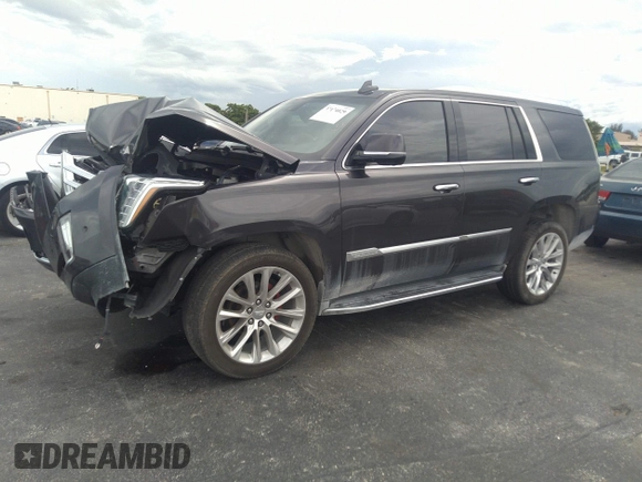 2018 Cadillac Escalade Luxury z VIN 1GYS3BKJ7JR204609, wystawiony jako IAAI lot #40951011 z przebiegiem 79 335 mil mil oraz . Historia ofert i sprzedaży dostępna na DreamBid. Obrazek 2.