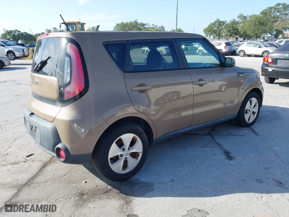 2014 Kia Soul with VIN KNDJN2A28E7024868, listed as a IAAI auction lot 42106273 with 115,805 mi miles. Bid and sale history available at carsss.com. Image 4.