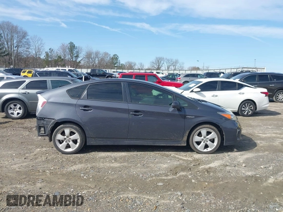2013 Toyota Prius One with VIN JTDKN3DU2D5617160, listed as a IAAI auction lot 41582656 with 284,205 mi miles and . Bid and sale history available at DreamBid. Image 14.