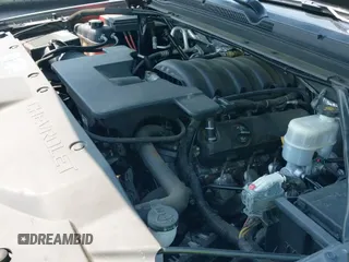 2018 Chevrolet Tahoe Premier с VIN 1GNSKCKC7JR177001, выставлен на аукционе IAAI как лот 41968502 с пробегом 91 951 миль миль и . История ставок и продаж доступна на DreamBid. Изображение 19.