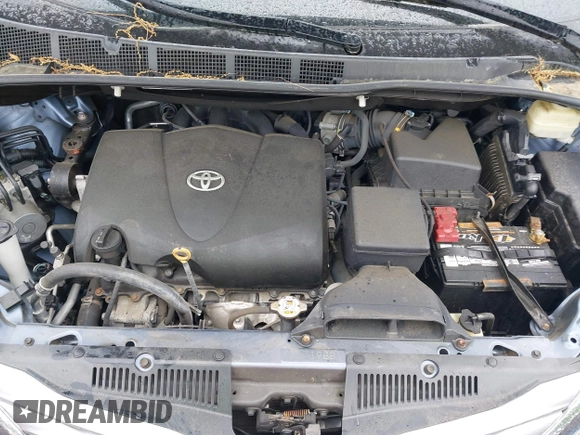 2017 Toyota Sienna XLE with VIN 5TDDZ3DC2HS171807, listed as a IAAI auction lot 42225873 with 105,588 mi miles and . Bid and sale history available at DreamBid. Image 10.