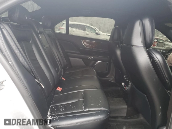 2017 Lincoln Continental Reserve with VIN 1LN6L9NP9H5626667, listed as a Copart auction lot 85807834 with 95,754 mi miles and Salvage title. Bid and sale history available at DreamBid. Image 10.
