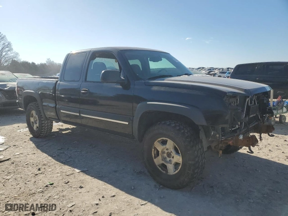 2004 Chevrolet Silverado 1500 LS with VIN 2GCEK19T341294524, listed as a Copart auction lot 87968875 with 256,286 mi miles and Clean Title. Bid and sale history available at carsss.com. Image 4.