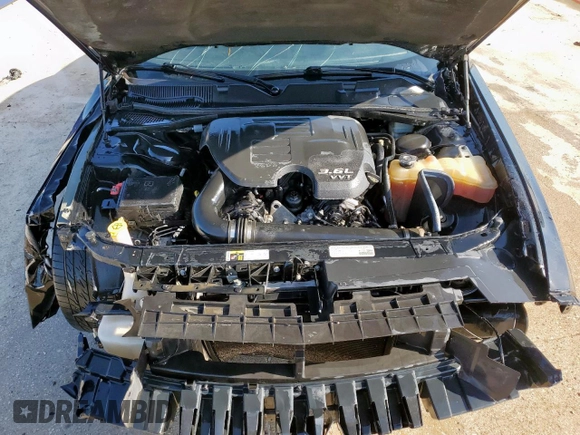2015 Dodge Challenger SXT Plus z VIN 2C3CDZBG2FH723521, wystawiony jako Copart lot #52642195 z przebiegiem 145 834 mil mil oraz Szkoda całkowita • Salvage title. Historia ofert i sprzedaży dostępna na DreamBid. Obrazek 11.