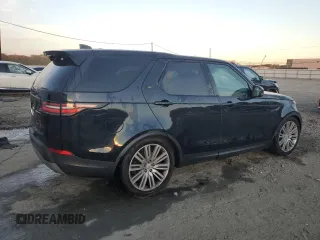 2017 Land Rover Discovery First Edition with VIN SALRTBBV5HA020469, listed as a Copart auction lot 77438984 with 62,541 mi miles and Salvage Title. Bid and sale history available at carsss.com. Image 3.