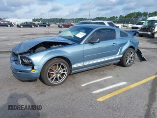 2007 Ford Mustang Deluxe with VIN 1ZVFT80N675294588, listed as a IAAI auction lot 42502168 with 121,562 mi miles and . Bid and sale history available at DreamBid. Image 22.